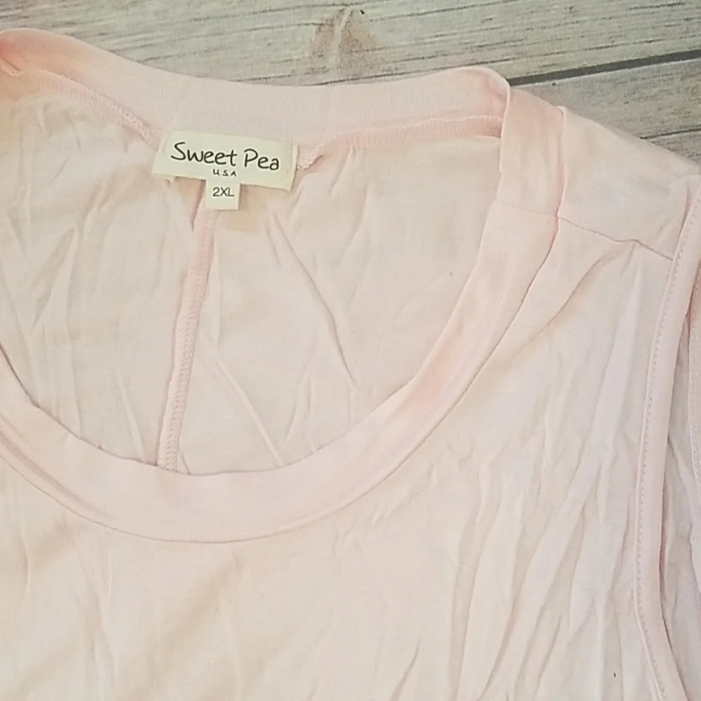 Blush Pink Ruffle Tank - Picture 2 of 4